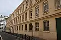 École élémentaire aux nos 7-11.