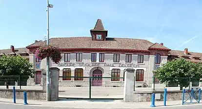 Le groupe scolaire Paul Delpech.