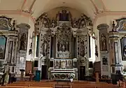Intérieur de l'église Saint-Cyr de Moréac (56) - maître-autel.