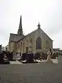 L'église paroissiale Saint-Pierre, vue extérieure.