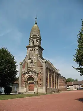 L'église Saint-Vaast de Cardonnette.