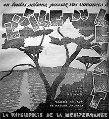 Dessin publicitaire noir et blanc. Premier plan pins parasols puis la mer et en fond une île.