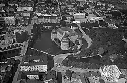 Vue aérienne du château en 1937.