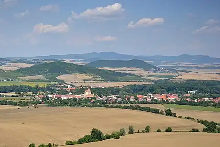 Černčice : vue aérienne.