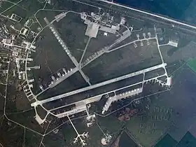 Vue aérienne de l'aéroport.