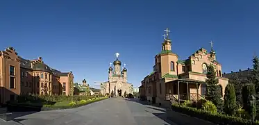 Le monastère du désert de Pokrovsk classé du raïon.