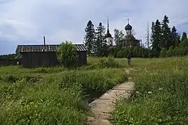 Chemin dans le hameau.
