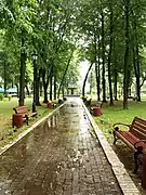 vers la fontaine classé.