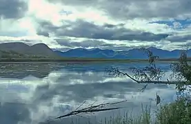 Fleuve Kolyma dans le nord de l'oblast.
