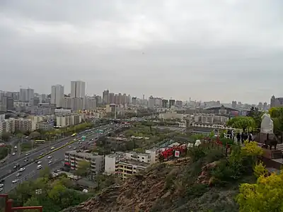 Vue sur Urumqi, capitale du Xinjiang.