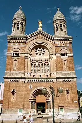 Image illustrative de l’article Basilique Notre-Dame-de-la-Victoire de Saint-Raphaël