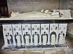 Gisants d'Olivier V de Clisson et de Marguerite de Rohan.