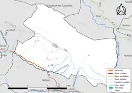 Carte en couleur présentant le réseau hydrographique de la commune