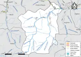 Carte en couleur présentant le réseau hydrographique de la commune