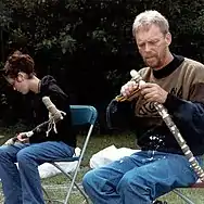 Réalisation de bâtons de marche.