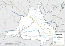 Carte en couleur présentant le réseau hydrographique de la commune
