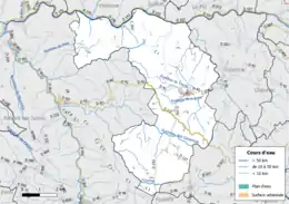Carte en couleur présentant le réseau hydrographique de la commune