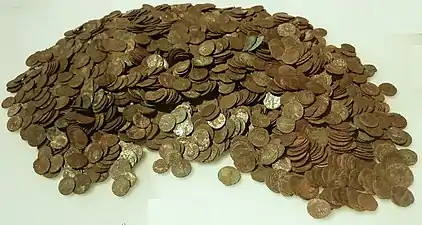 Missiriac : le trésor de Bermagouët (pièces enfouies à la fin du IIIe siècle)