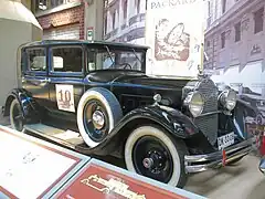 Standard Eight Sedan 733 (1930)