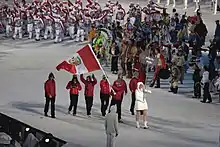 Photographie de l'entrée de la délégation péruvienne lors de la cérémonie d'ouverture.