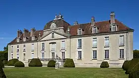 Image illustrative de l’article Château de Fontaine-Française