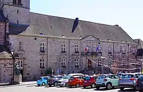 Le palais abbatial de Luxeuil.