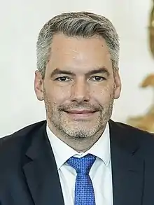 Karl Nehammer2021-présent