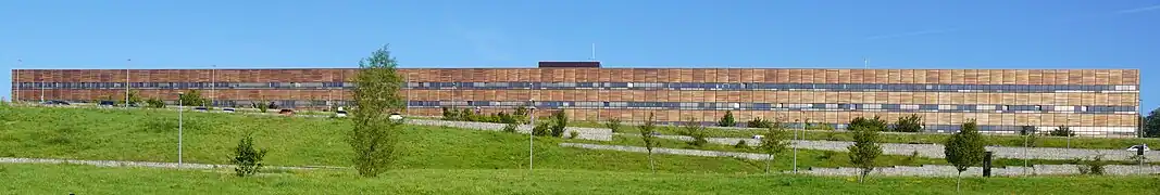 Vue du monospace hospitalier de l'hôpital Nord Franche-Comté sur toute sa longueur.