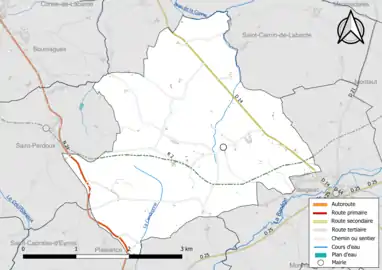 Carte en couleur présentant le réseau hydrographique de la commune