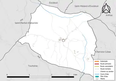 Carte en couleur présentant le réseau hydrographique de la commune