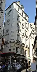 Maison Viault, au no 24.