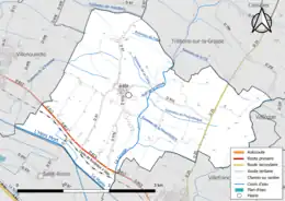 Carte en couleur présentant le réseau hydrographique de la commune