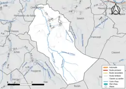 Carte en couleur présentant le réseau hydrographique de la commune