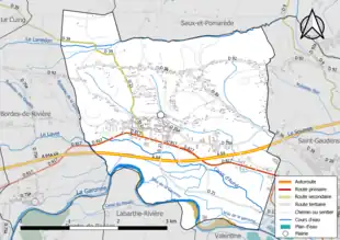 Carte en couleur présentant le réseau hydrographique de la commune
