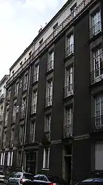 Immeuble sur cours Cambronne