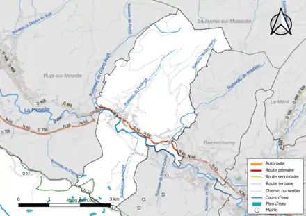 Carte en couleur présentant le réseau hydrographique de la commune