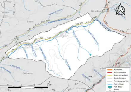 Carte en couleur présentant le réseau hydrographique de la commune