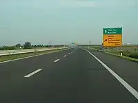 L'autoroute A1 près de la  18 Inđija.