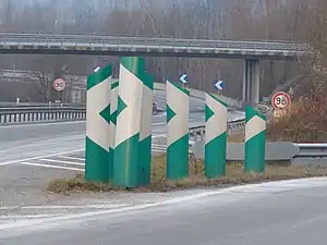 Balise J14b sur l'autoroute A410, échangeur avec l'autoroute A40, Haute-Savoie.