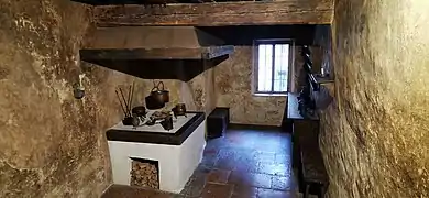Reconstitution d'une cuisinière d'époque