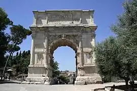 Arc de Titus (Ier siècle), à Rome.