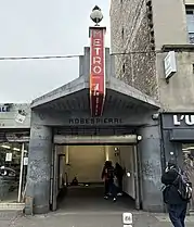 Robespierre(ligne 9).