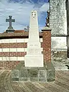 Le monument aux morts.