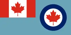 Drapeau de l'Aviation royale canadienne.