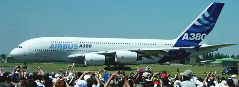 Le département dispose de deux aéroports internationaux, Paris-Charles-de-Gaulle (qui se trouve à cheval sur le Val-d'Oise, la Seine-et-Marne et la Seine-Saint-Denis) et Le Bourget (réservé à l'aviation d'affaire).
