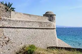 Échauguette sur un bastion de la citadelle d'Ajaccio.