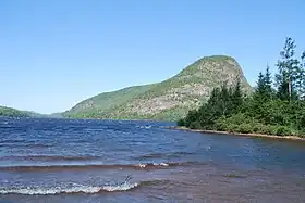 Image illustrative de l’article Petit lac Ha! Ha!