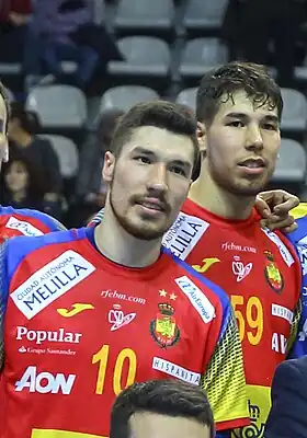 Daniel derrière son frère de Alex en 2019