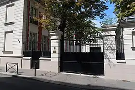 Vue de la mission diplomatique
