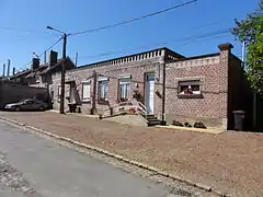 Bâtiment subsistant.